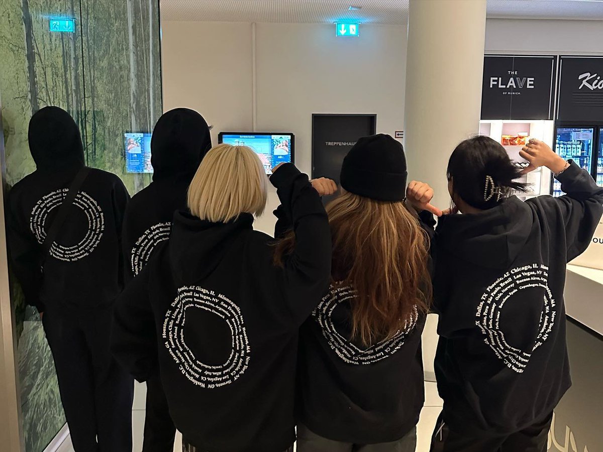 taegyeorm's tweet photo. shout out to our crew! https://t.co/PAcLkO6n9N