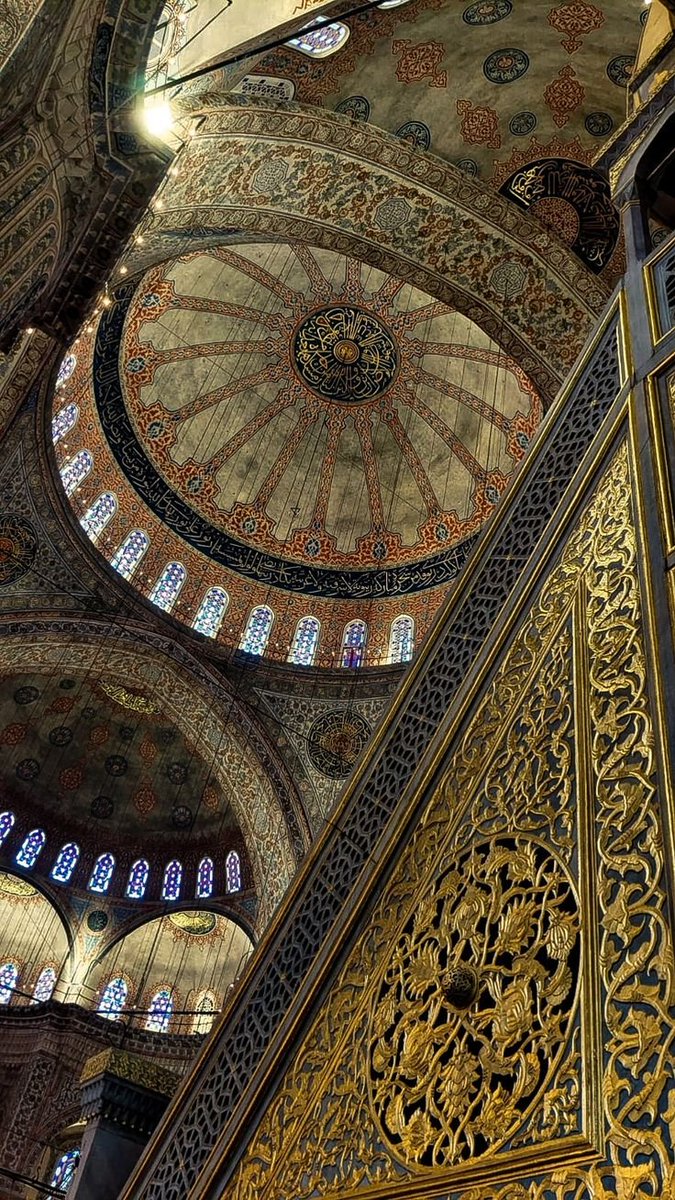 _lockas's tweet photo. "Sanat Allah rızası için yapılır; İslam'ın hakikatine ve güzelliğine hizmet eder.. https://t.co/fI3suijfbu