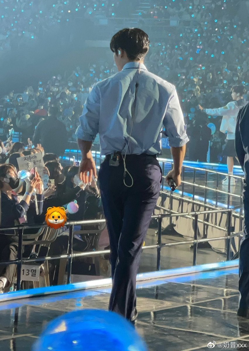 _ggyutie's tweet photo. 민규 뒷모습 진짜 나이스하다 https://t.co/lqd4uOk57T