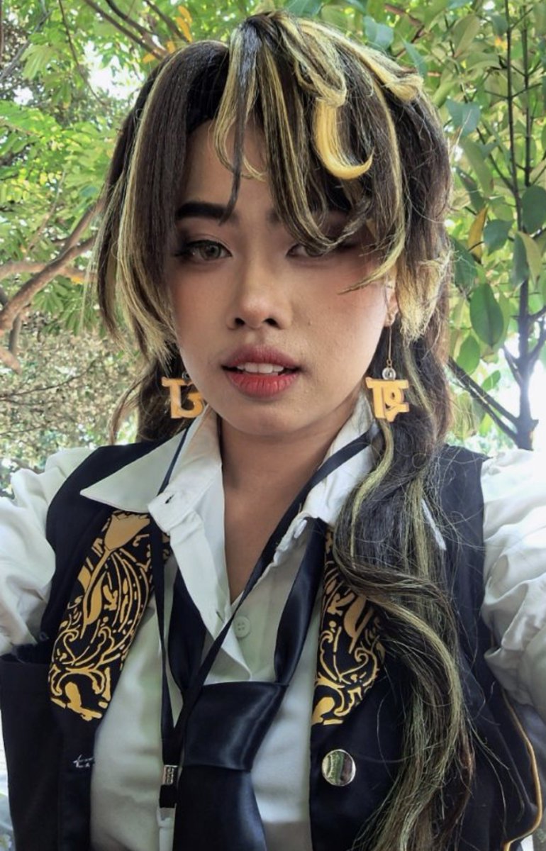 abcdayanism's tweet photo. hai nona cantik, bass kubetot
#Pervvujudan #PourtraitSagara https://t.co/JOqCFf6PmJ