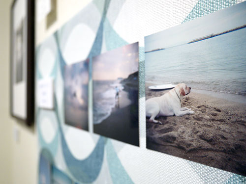 gallery_avi's tweet photo. ギャラリー・アビィでは本日から8月9日までHOLGA会写真展「HOLGA EXPO 2026(大阪開催)」を開催します！毎年夏を彩るトイカメラキング・HOLGAだけの写真展。2002年から始まり遂に四半世紀、25回目の夏！残念ながら今回がファイナル開催となりますが、大阪27名、東京23名が集まって有終の美を飾ります！皆様、お見逃しなく～！ 
https://t.co/bQaXTuIWXX