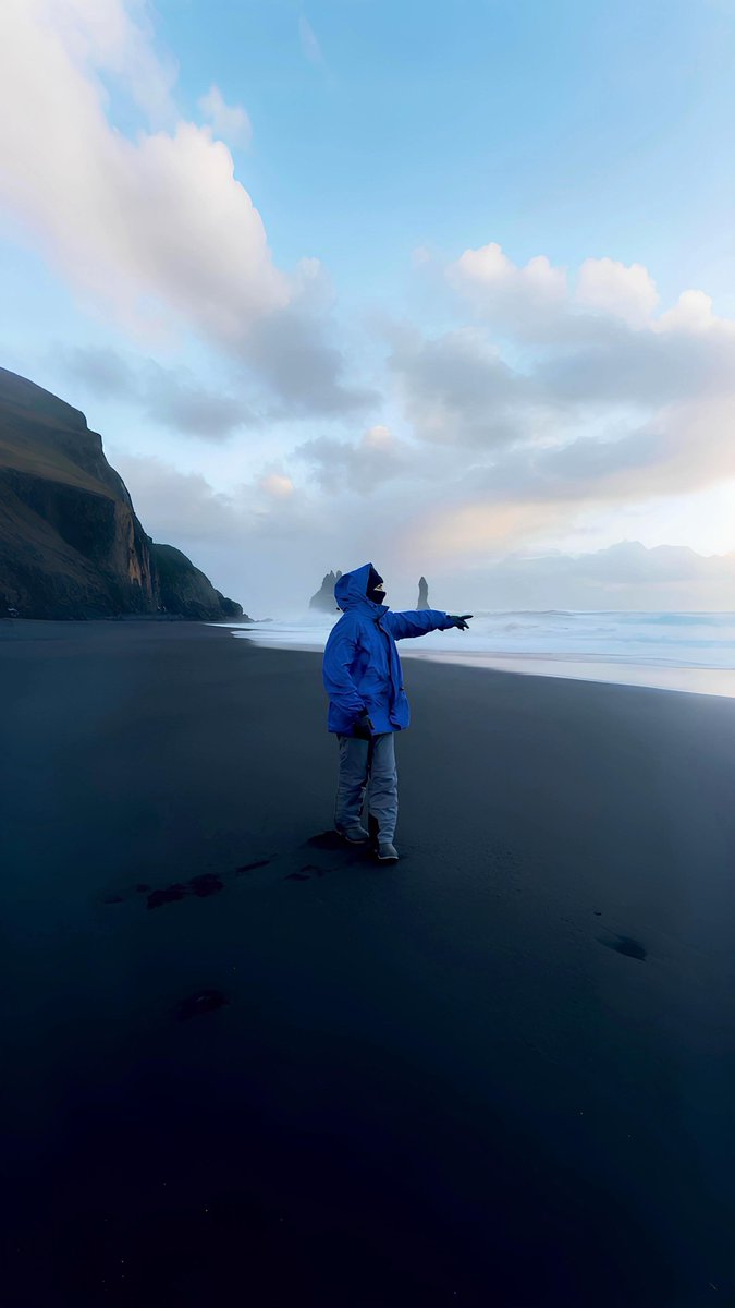 CityDiaries3's tweet photo. southern coast of Iceland https://t.co/R1B8kPQydY