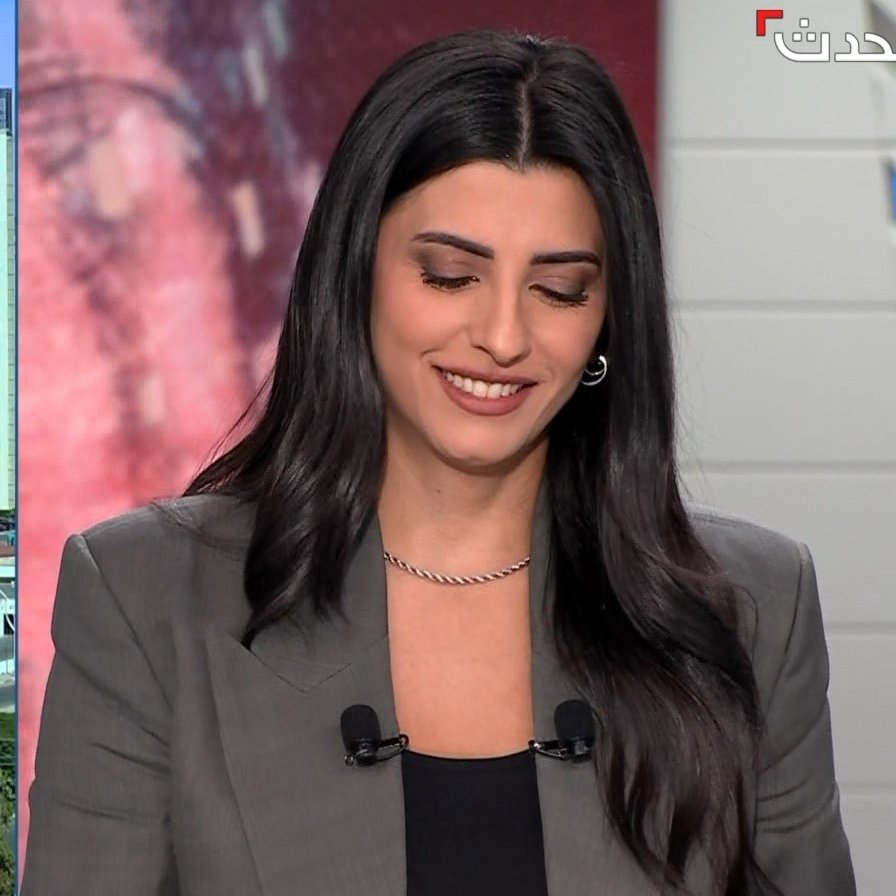 hanan_sa_malki's tweet photo. #لارا_نبهان👑
#نشرات_النهار🌄🕑 #الحدث💎🌴💚🌴💚🌴💚🌴💚🌴💚🌴💚🌴💚 #alarabiya #instagram #TV_media📺#Foto📸 #sky_news #uae #airq #gaza #aldawha #jordana #bbc #cnn #digitalart #alhadath #socialmedia #bayrut #aljazira #foxnews #foryou
@LaraNabhan https://t.co/8JbAuInGEI