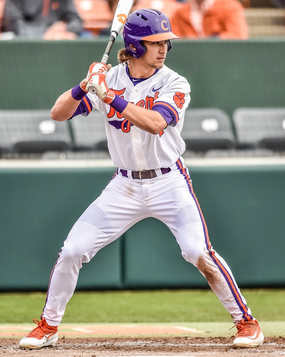 ClemsonBaseball's tweet photo. Good luck with your new team❗️ 🐅

#EliWhite @RedSox #ClemsonFamily https://t.co/oxFGJq4yeA