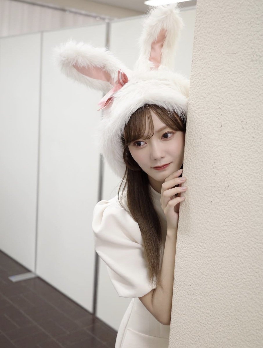 latosu_baru's tweet photo. "年上彼女はウサギ"

 https://t.co/H9A6hNGtF3 https://t.co/bVWF83EZ69