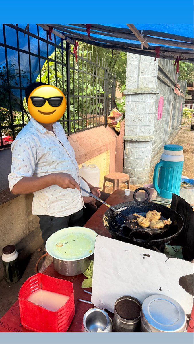 vishal_mi's tweet photo. Guys please support my new business.
Officially switched from Nifty Options Selling to Vada Pav Selling.
Thanks, SEBI for introducing CAS https://t.co/euC7Cmqkks