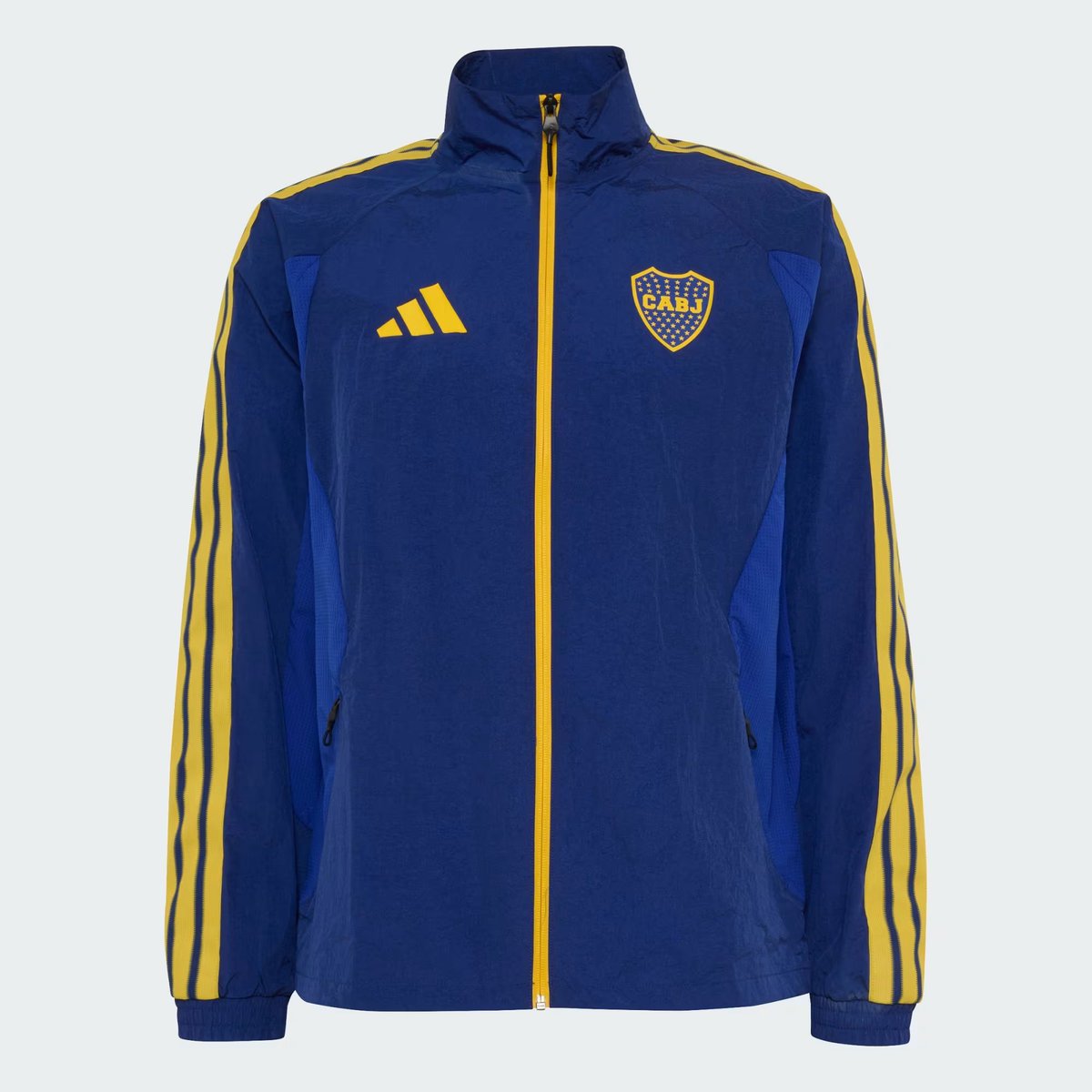 PlanetaBoca's tweet photo. 📸 Así es la nueva Campera Anthem Boca Juniors. https://t.co/3an5Zj1IWW