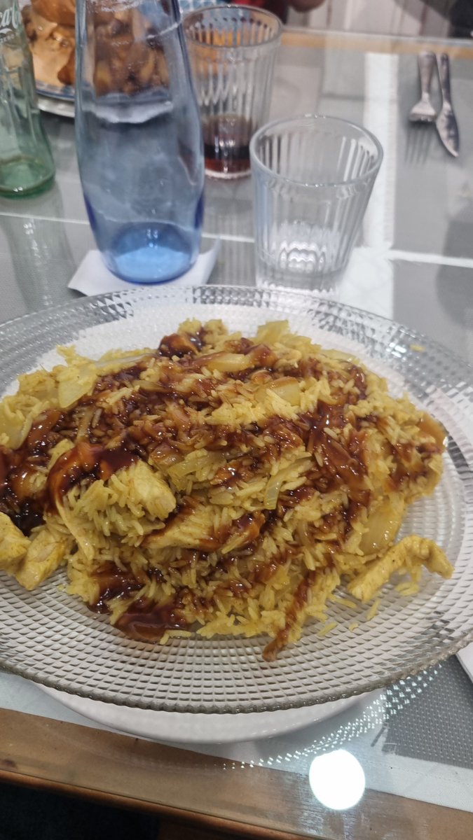 _pesca0's tweet photo. PLATO DE ARROZ DE 8€ BTW https://t.co/TiUSjMaovf