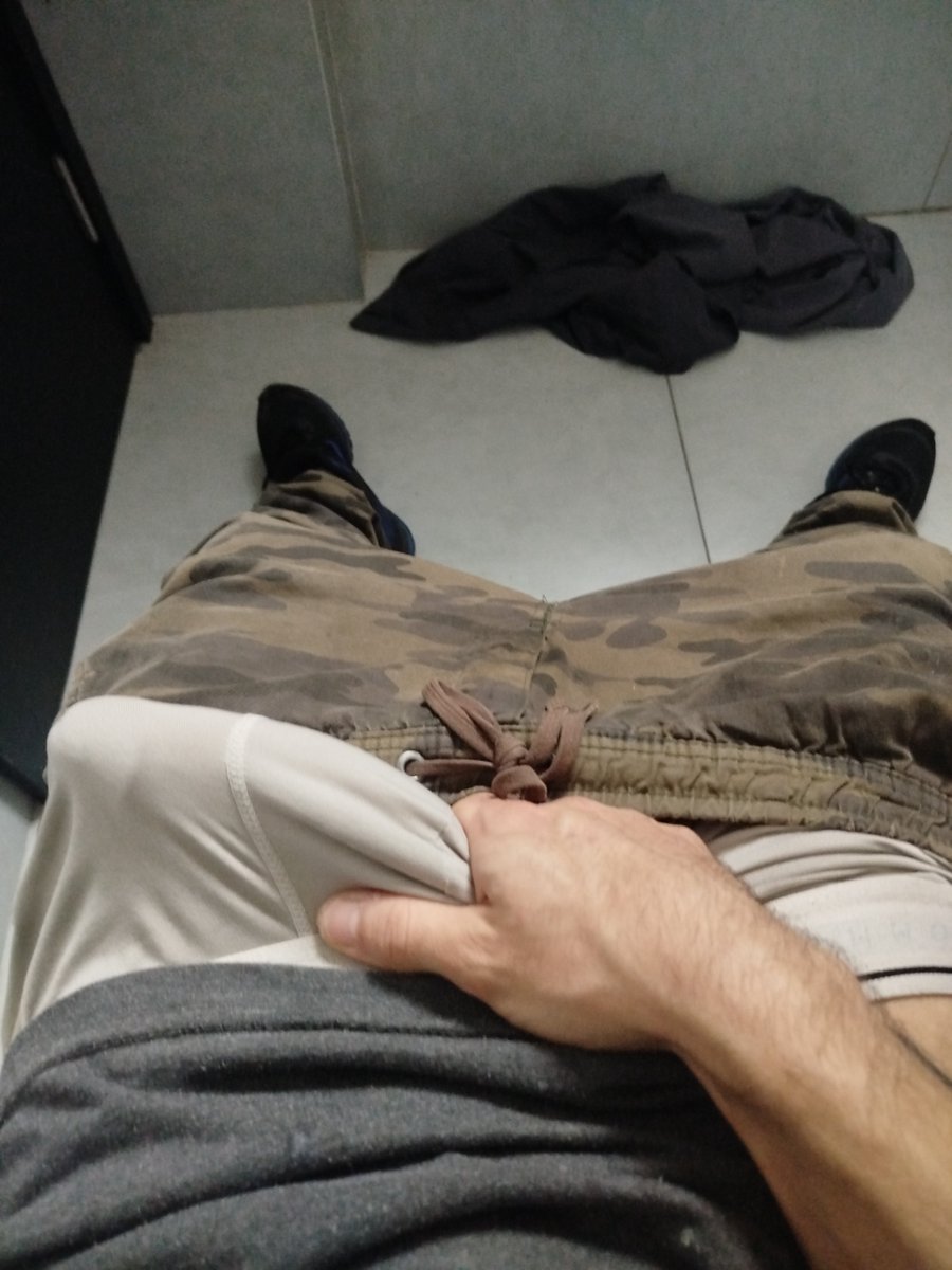 senna19cm's tweet photo. Tesão no trabalho. Algum mano pra trocar ideia? 🥵

#BRODERAGEM
#PINTOSAWARD 
#brotheragem 
#pintosawards https://t.co/h3IUwIzGtv