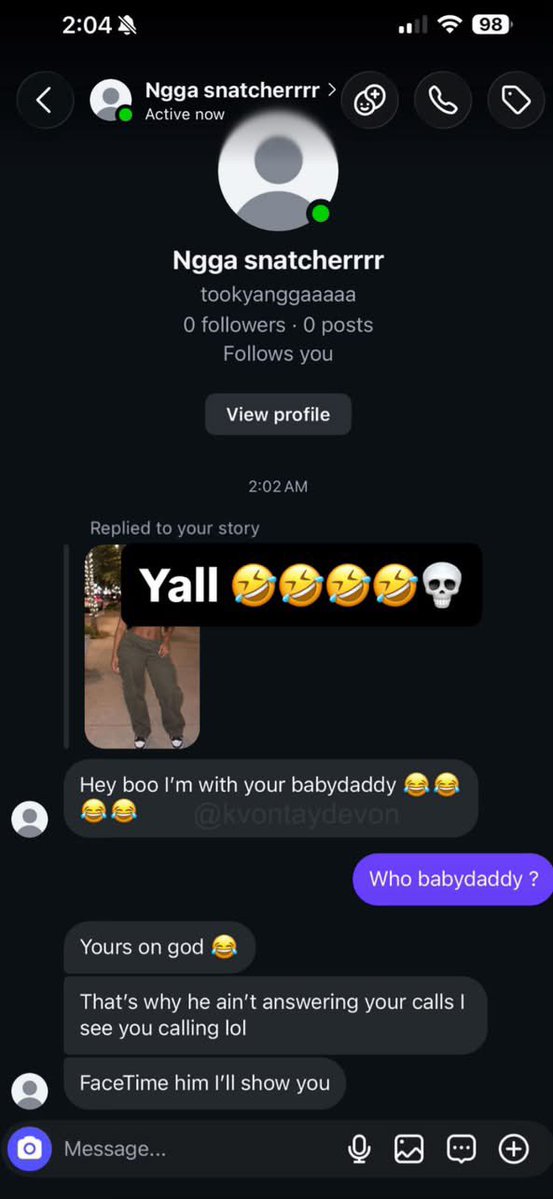 mamiikeeyy's tweet photo. Yall why this fake page texted me and said she laid up with my ngga and told me to FaceTime him, I FaceTimed him and this btch really laid up with my ngga. 😭 https://t.co/nUIbLRiG5h