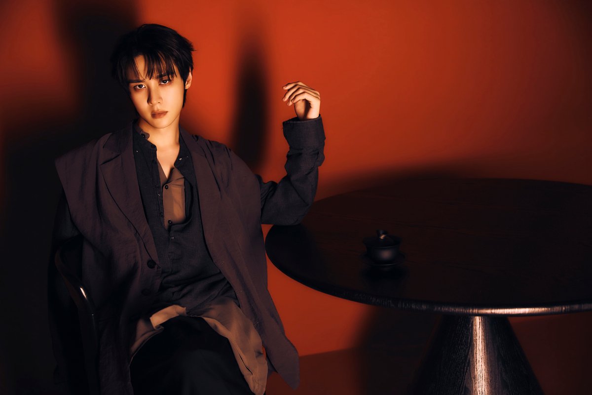 WayV_official's tweet photo. WayV 'Vision Wings' Teaser: yuān #KUN

WayV The 8th Mini Album 【Vision Wings】
➫ 2026.08.10 (CST/KST)

💿Pre-order
https://t.co/RwlOpqnmZr

EVERYTHING, ALL AT ONCE, NEO
https://t.co/K8oziWjjLn

#WayV #威神V #鸢
#WayV_VisionWings
#NCT_10TH_ANNIVERSARY https://t.co/Lyoh0t2EsX