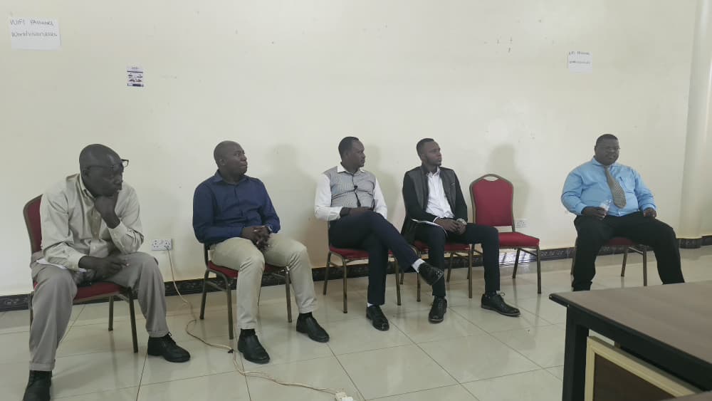 ICWEastAfrica's tweet photo. #HappeningNow across Uganda!

ICWEA &amp; @hepsuganda are convening the Semi Annual Regional Evidence Based Dialogues, bringing together LGs, health leaders, IPs &amp; communities to review quality improvement findings &amp; strengthen accountability for integrated chronic disease services. https://t.co/loQo0zmZJX