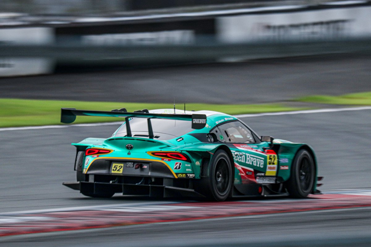 MotchyT355's tweet photo. SUPER GT Rd.4 富士 GT300 Winner🏆
NO.52 🥇
Green Brave GR Supra GT
吉田広樹／野中誠太 選手

チームとしては3年ぶり！誠太選手はGT初優勝☝️
ゴール後の誠太くんの涙は感動的でした🥺おめでとう㊗️
#SUPERGT #富士スピードウェイ
#埼玉GreenBrave
#GRGarage浦和美園 https://t.co/NKHC51vlqE