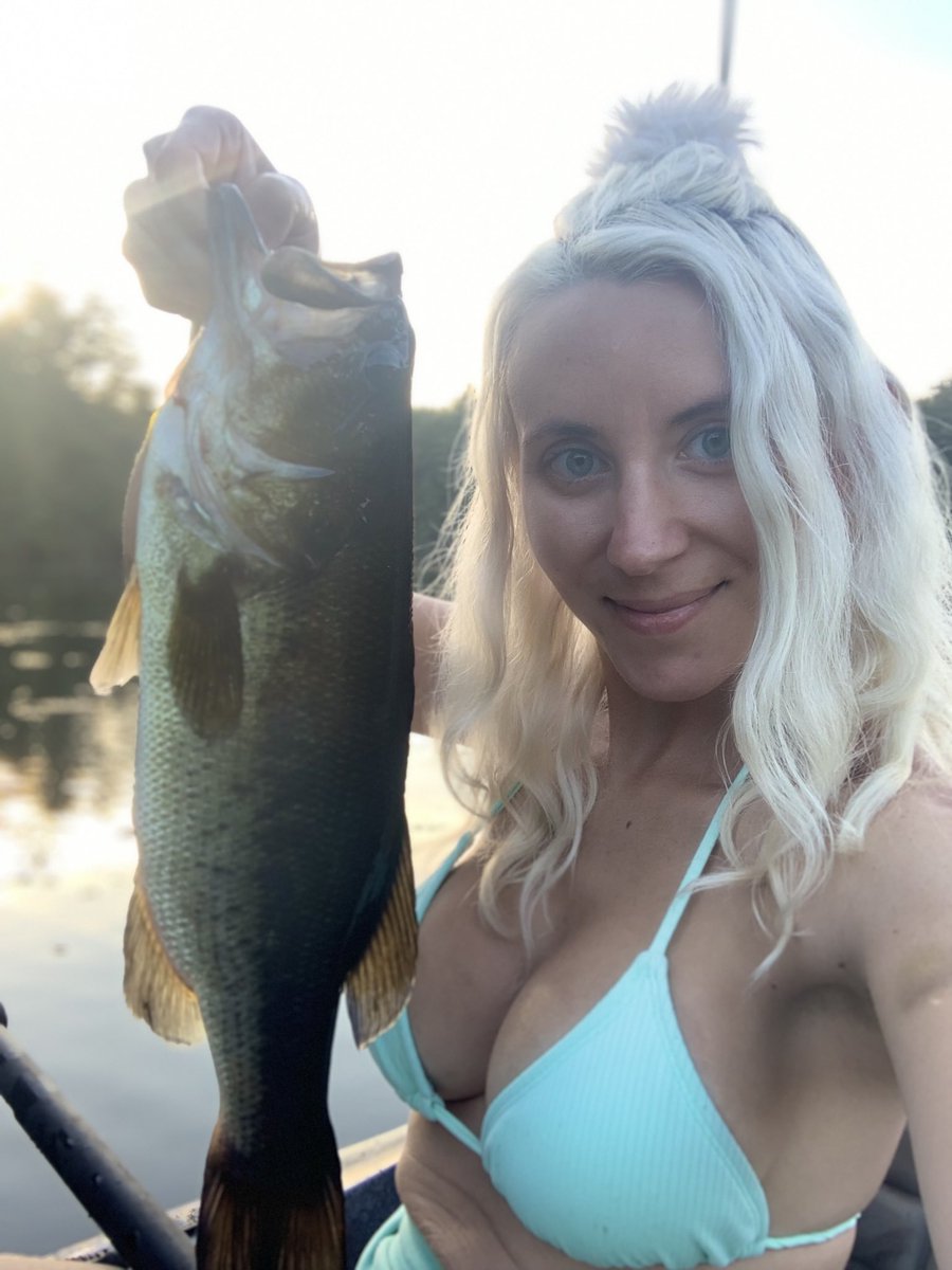 laylakaybabe's tweet photo. Morning bite 🌤️ https://t.co/GzPxXQUOci