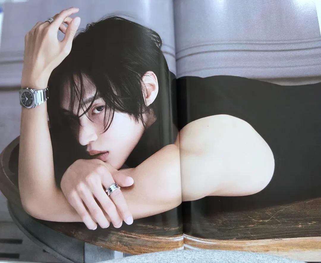 ONLYWONBIN_TH's tweet photo. ตั้งแต่ไอเจอคุณวอนบินนะ ไอมองคนบนโลกน้อยลงจริง ๆ คือแบบว่าคุณวอนบินเป็น standard ใหม่ในชีวิตไอเลย

#WONBIN #원빈 #RIIZE #라이즈 https://t.co/yW7XGOHu3i