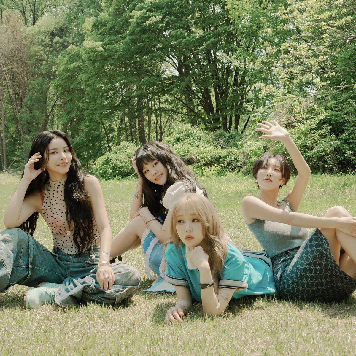 koreansales_twt's tweet photo. <4WARD> by #MAMAMOO has now surpassed 80,000 copies sold on Hanteo. https://t.co/HCgYJ0RWjl