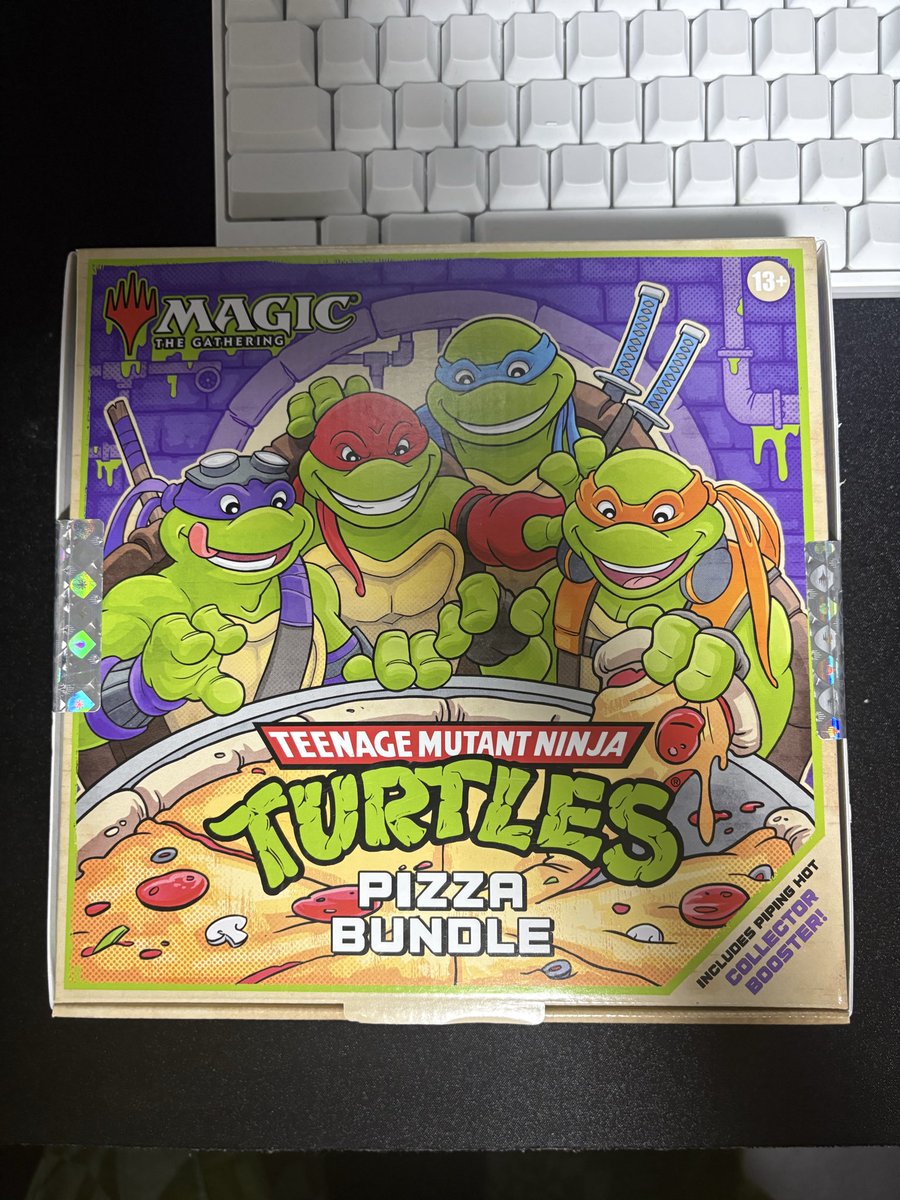 ark_overture's tweet photo. 美味しそうなピザ🍕が届いた。
これでニキとキャッキャする https://t.co/3ea5KBDmLC