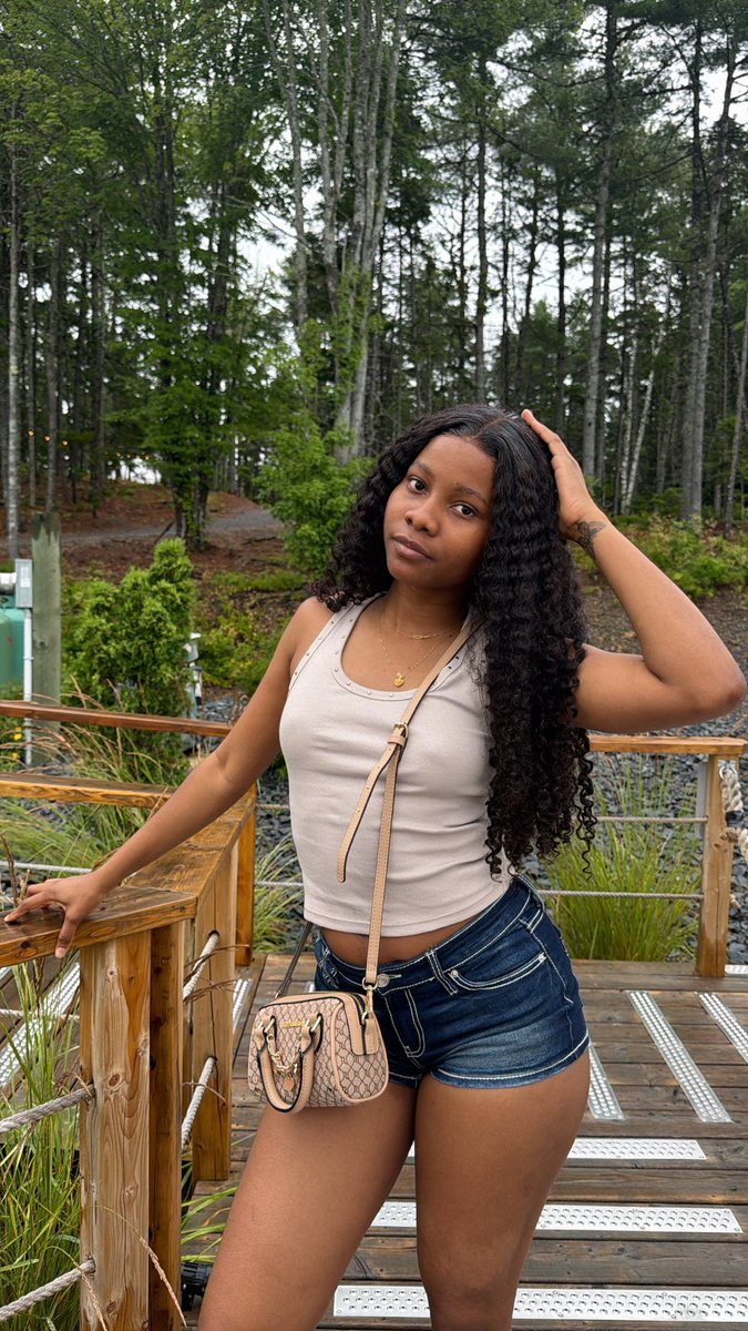 shadesofjenifer's tweet photo. Hot girl summer 🤏🏻 https://t.co/XL3UaEI9R4