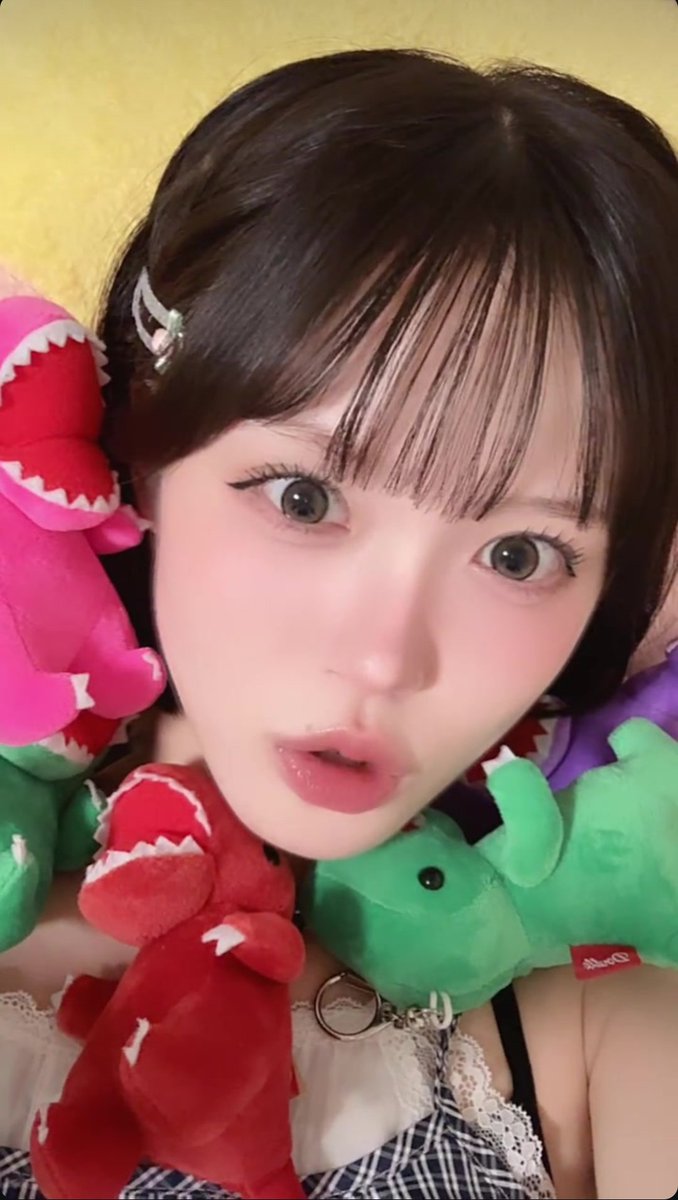nobuko222's tweet photo. SOYOちゃん🐣配信ありがとう💚
一緒にもぐもぐご飯食べて、スイーツも食べて、嬉しかった🥰週末友達とスパイダーマン見に行った📽️スパイダーマンポーズカッコイイ🕷️インスタライブねむねむSOYOちゃんかわいい😪🥹最後の画面とてもかわいいので、このまま載せます🦖🦖🐥🦖🦖ガオーン
#onefive_SOYO https://t.co/y6jHmyd4ln
