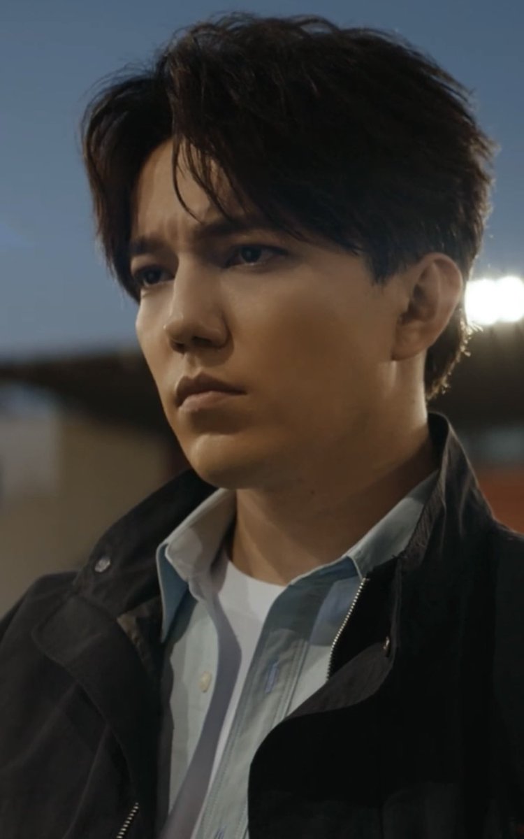IrinaVS73's tweet photo. @Jen__S0 Dimash is not afraid of musical diversity — he breathes it ❤️🎤
STREAM NOW NEW SONG  
#AqerkebyDimash 
#Dimash https://t.co/hrsICegpNG