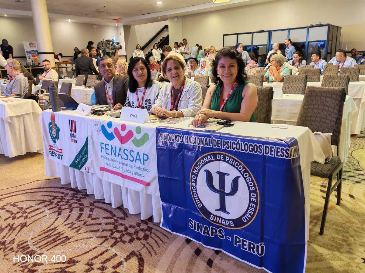 fenassap's tweet photo. ✅Ya estamos participando de Reunión UNICare #salud en Conferencia Regional @uniamericas 
🗣️Delegaciones de organizaciones sindicales del sector salud,de distintas partes del mundo,reunidxs para dialogar sobre condiciones de trabajo y construir acuerdos y estrategias colectivas . https://t.co/aHtnj3Egv4