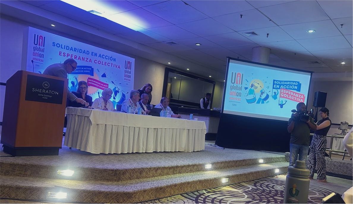 fenassap's tweet photo. ✅Ya estamos participando de Reunión UNICare #salud en Conferencia Regional @uniamericas 
🗣️Delegaciones de organizaciones sindicales del sector salud,de distintas partes del mundo,reunidxs para dialogar sobre condiciones de trabajo y construir acuerdos y estrategias colectivas . https://t.co/aHtnj3Egv4