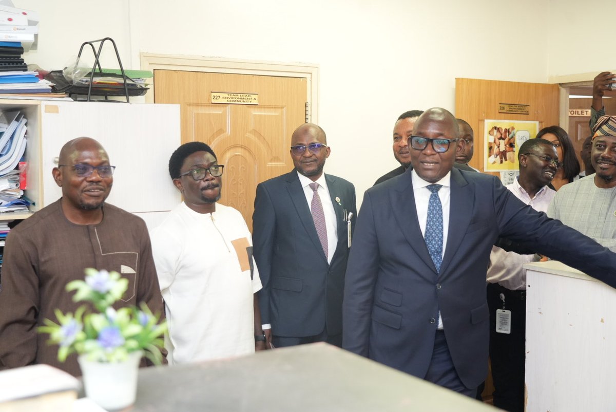 NMDPRA_Official's tweet photo. ACE Visits South West Regional Office, Reaffirms Commitment to Staff Welfare and Regulatory Excellence

The Authority Chief Executive Mallam Rabiu A Umar, today paid a working visit to the Authority’s South West Regional Office in Lagos as part of ongoing efforts to strengthen operations and enhance service delivery across the country.

During the visit, the ACE toured and inspected the regional office facilities, assessing the condition of the infrastructure and the working environment for staff. The inspection underscored the Authority’s commitment to providing a conducive workplace that enables personnel to perform their duties effectively.

The ACE also held an interactive meeting with management and staff of the regional office, during which the Regional Coordinator Engr. Olakanmi Ayodeji delivered a presentation highlighting the office’s activities, achievements, and operational challenges. This was followed by robust discussions on key issues affecting the region and practical measures to improve efficiency and regulatory performance.

Addressing staff, Mallam Rabiu A Umar reaffirmed the Authority’s guiding philosophy of being Firm in Regulation, Fair in Conduct, and Fast in Execution. He emphasized the importance of professionalism, collaboration, and accountability in delivering on the Authority’s mandate, assuring staff that management remains committed to addressing operational challenges and supporting regional offices to achieve optimal performance.

The visit forms part of the ACE’s strategic engagement with regional offices aimed at strengthening institutional capacity, improving staff welfare, and ensuring consistent, effective regulation across the midstream and downstream petroleum sector.