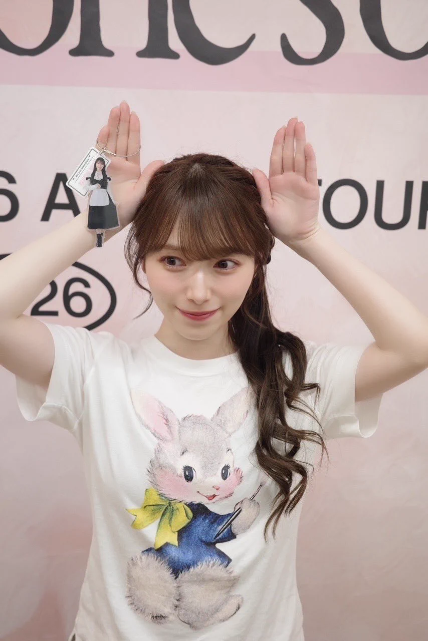 pyon🪄︎︎アイドル私服衣装特定(乃木坂┊︎櫻坂┊︎日向坂 etc) on X