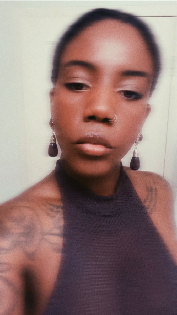 LadyObsidienne's tweet photo. a Queen, a Goddess, a piece of art. https://t.co/krtuasuAFc