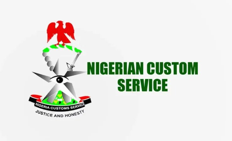 NigeriaStories's tweet photo. BREAKING: Nigerian Customs employ 3,852 from 573,680 applicants https://t.co/4KDCylJdVu