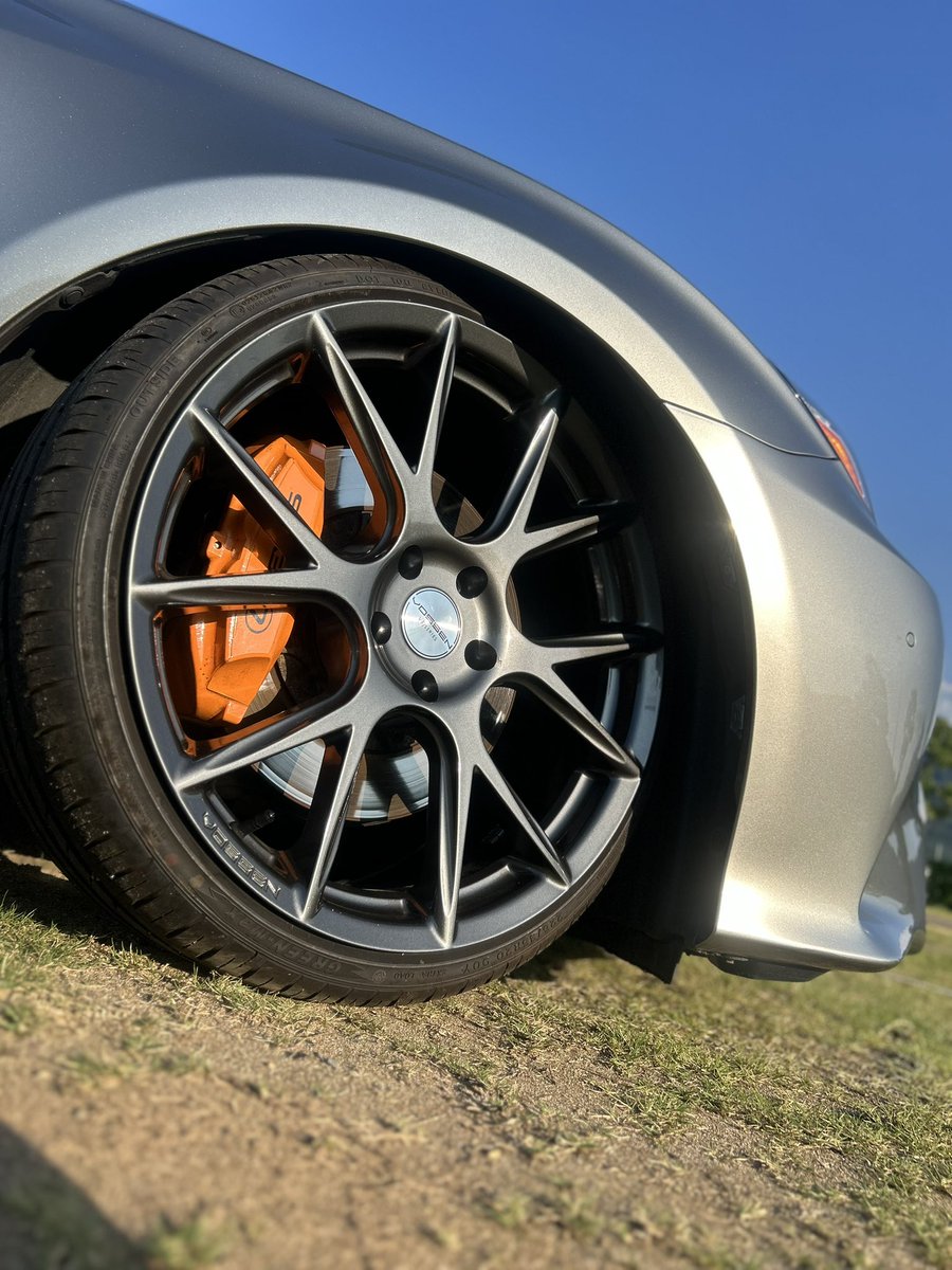 Rei_ASC10's tweet photo. New wheel
VOSSEN VFS-6
F→20×9J+30
R→20×10.5J+40

ディープコンケイブはいいぞ https://t.co/RwC6mlV269
