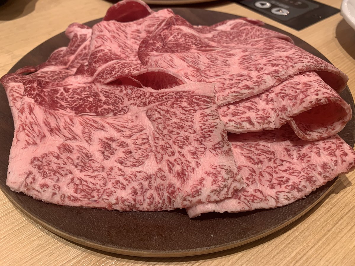 i_s_t10135's tweet photo. 黒毛和牛しゃぶしゃぶ食べ放題🐂
いや〜美味しかったわ😎 https://t.co/9c5759qKJY