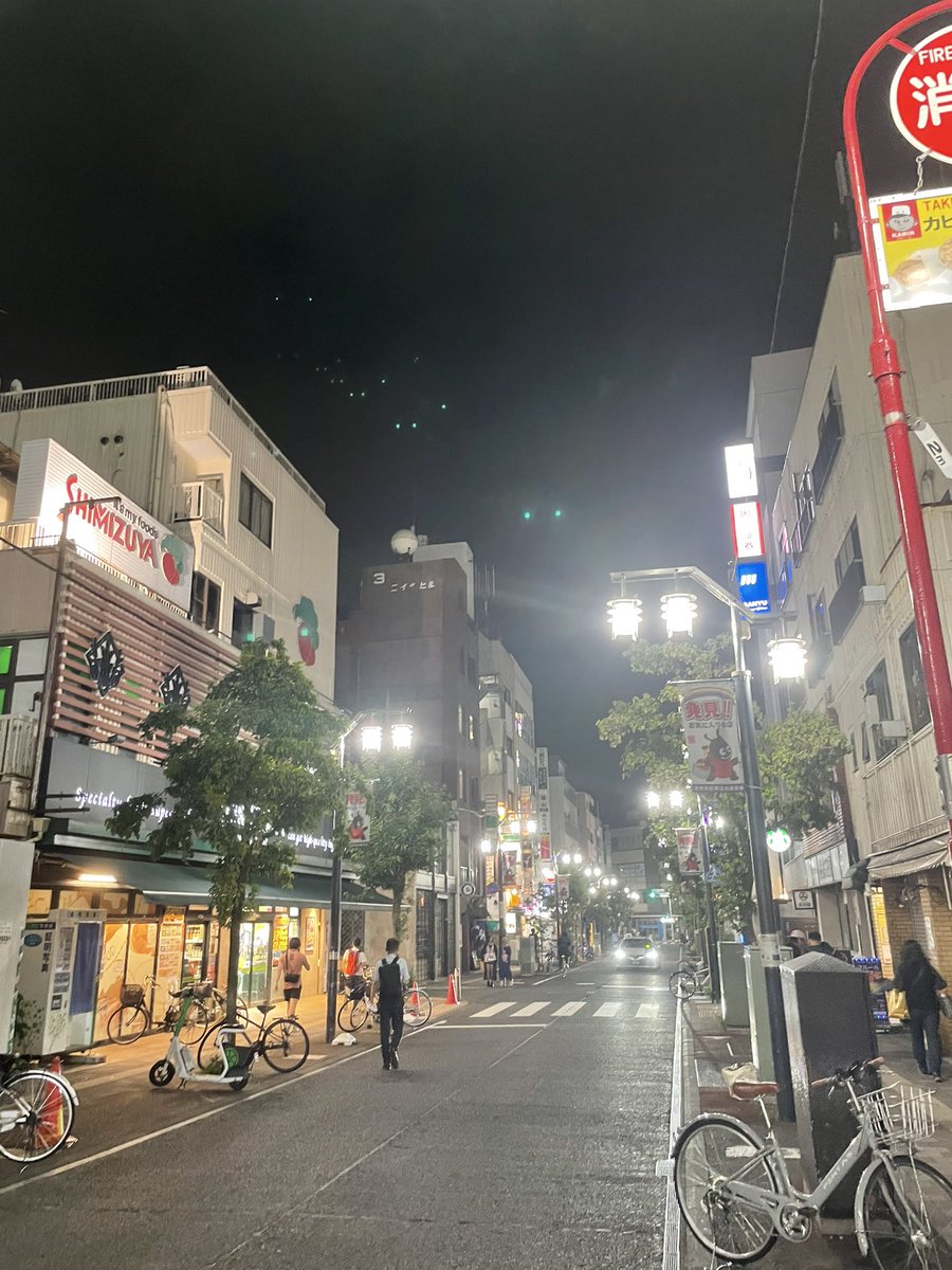 Sharl_69's tweet photo. 千歳烏山は世田谷でも奥な方なのもあって長閑で全体的にレトロチックな街並みなのが良い https://t.co/xJSWtS8a13