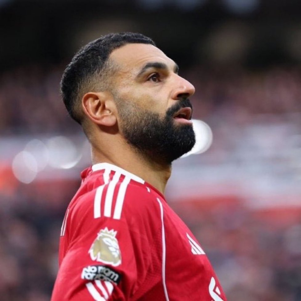 ExtraSporcom's tweet photo. Trabzonspor, Mohamed Salah ile 2 yıllık anlaşmaya vardı. 

(Yağız Sabuncuoğlu) https://t.co/lbkrBPC5Bg