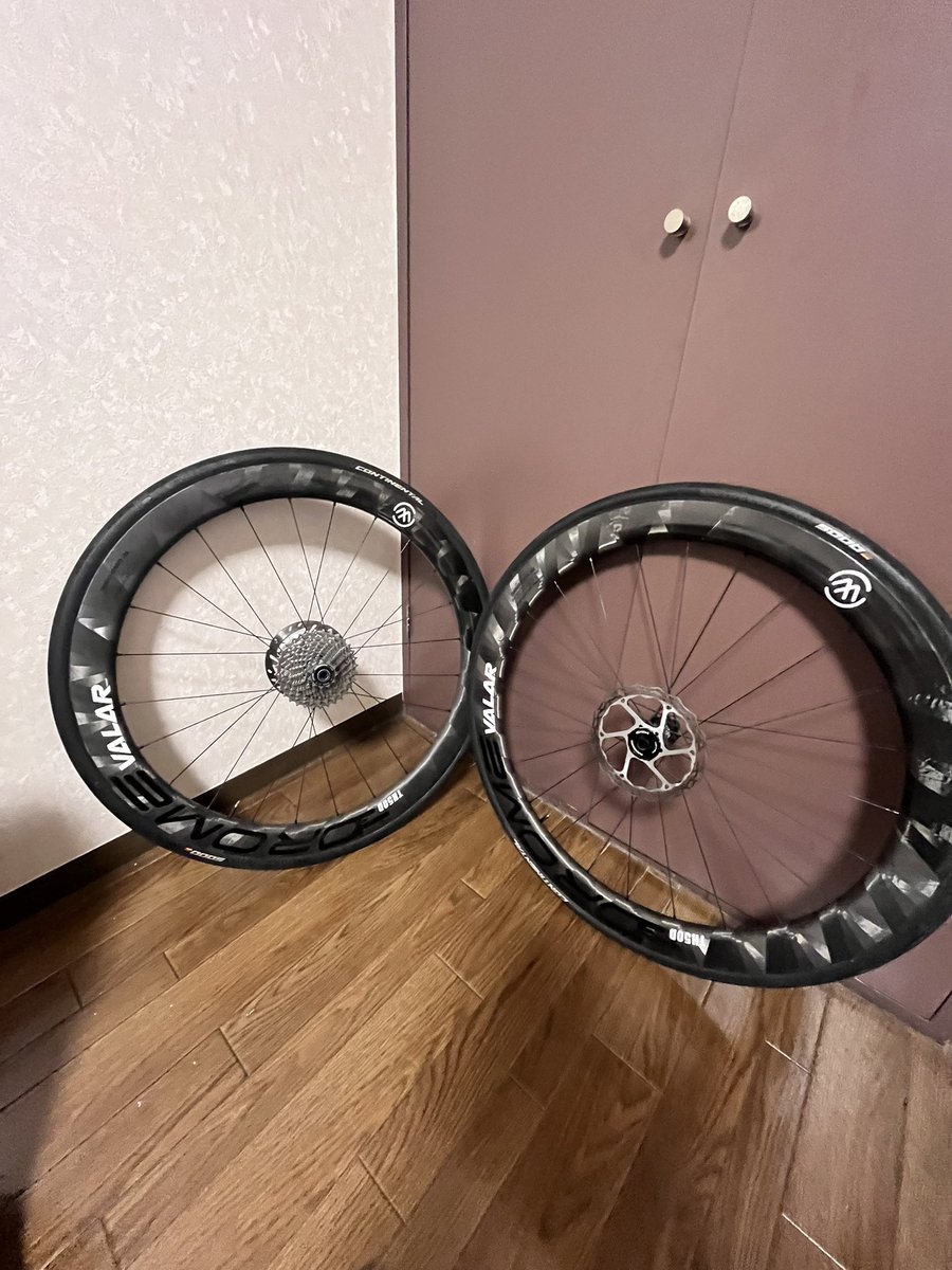 nidanoaka's tweet photo. 転売したい方
チャリやバイク格安で売りますよ #ロードバイク物販 https://t.co/1IVlhNzFF7