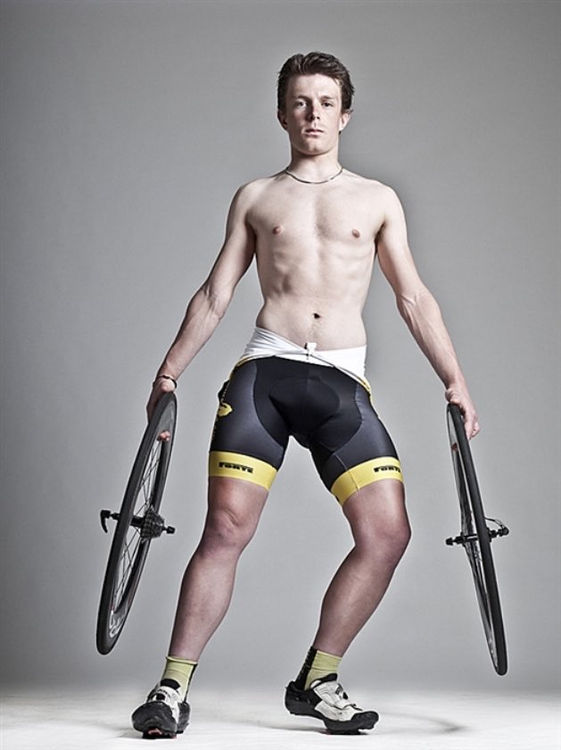 MannyManic's tweet photo. Dutch Cyclist | Peter Merx 🇳🇱 https://t.co/0cSKAQ4tHM