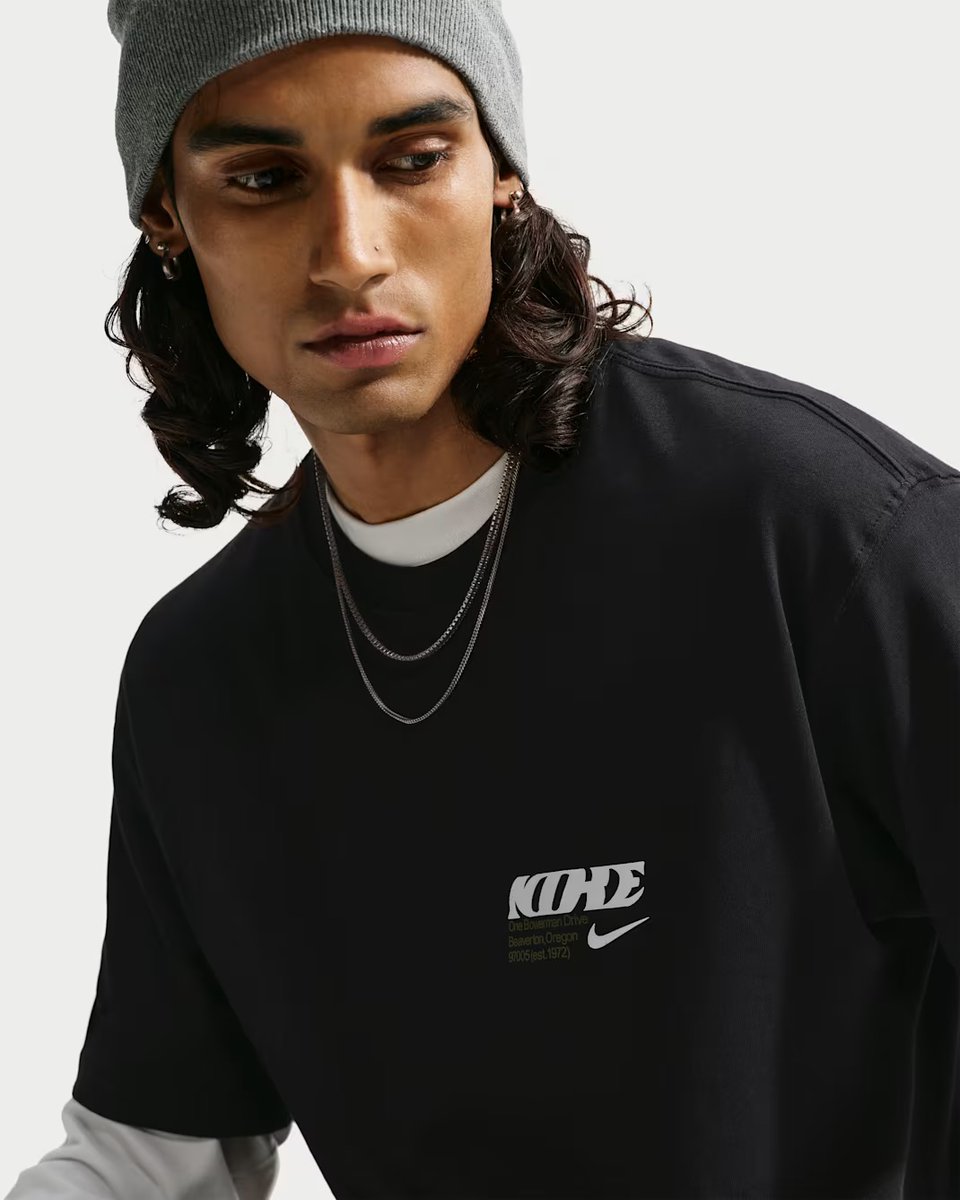 CaminoTV's tweet photo. le nouveau t-shirt Nike a un bon flow (30€) 

noir https://t.co/zUgNt55zFu
blanc https://t.co/9epBxUrQQm https://t.co/xRsEJY4kYz