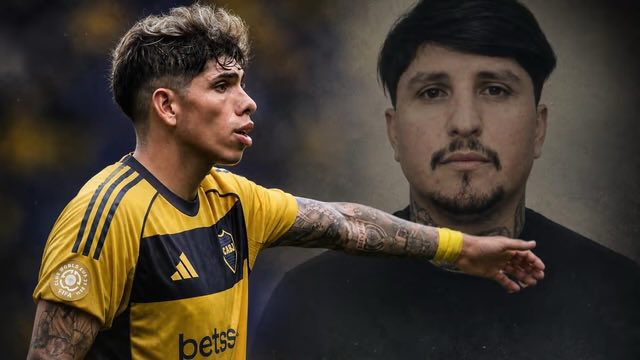 paseclave__'s tweet photo. 🚨🔥Detuvieron al suegro de CARLOS PALACIOS por NARCOTRÁFICO e investigan al jugador de Boca

El Mercedes Benz en el que fue detenido Sebastián Guerra Soto, líder de ‘LOS PÁJAROS’, es propiedad del futbolista. Le incautaron dinero, 70 ladrillos de cocaína y 2 armas de fuego https://t.co/S8WiIZRvOs