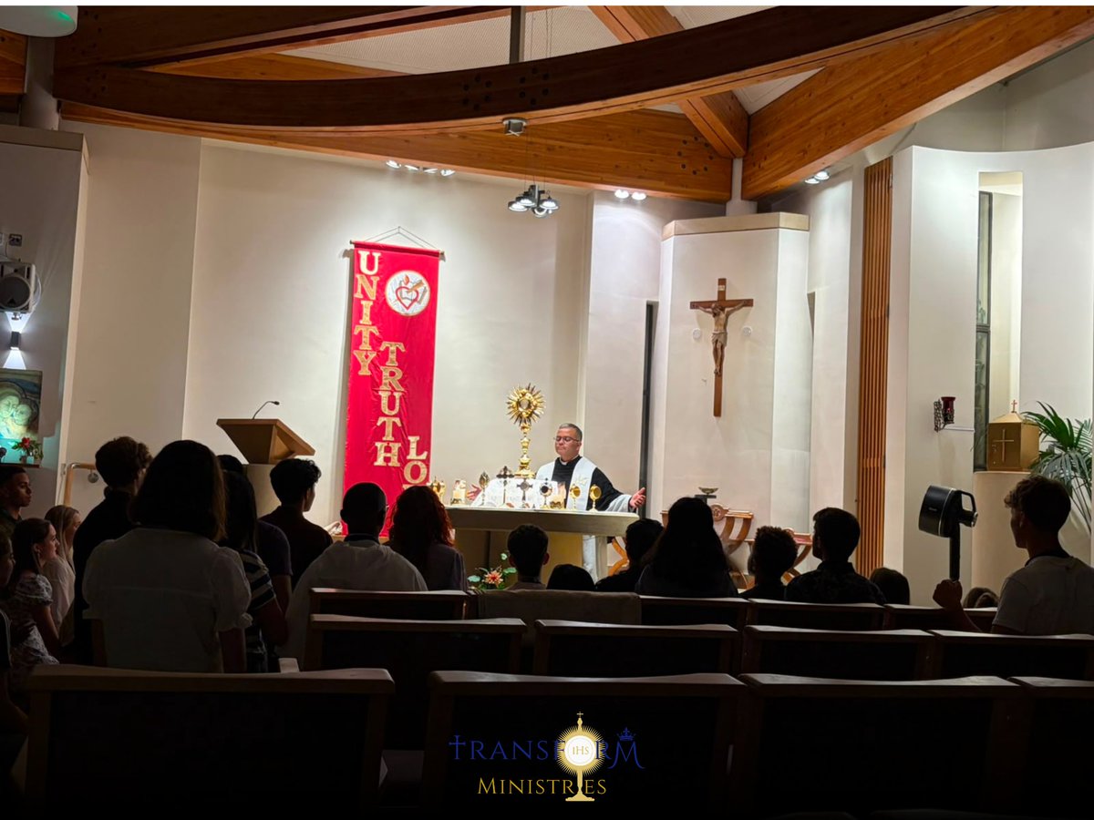 StAugustinesCtr's tweet photo. ✨ Something beautiful happened this weekend. “There will be one flock, one shepherd.” John 10:16 For one unforgettable weekend, Clare Priory became a place of encounter, healing, friendship, and renewal as young adults gathered for the first-ever Transform Young Adults Retreat. https://t.co/vAgL0hwIVw