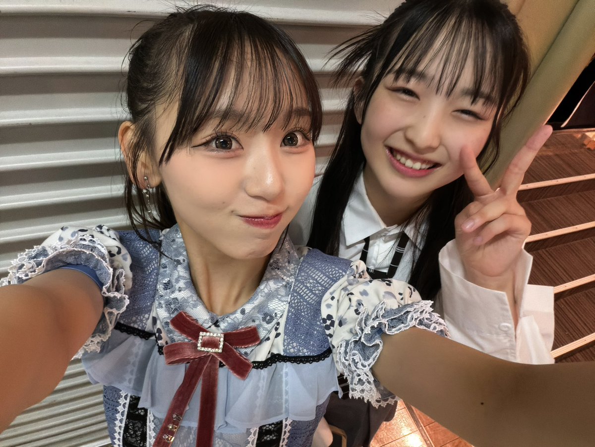 NMB48 泉綾乃 サイン入り写真 NMB 泉綾乃 サイン入り写真 NMB48 泉綾乃