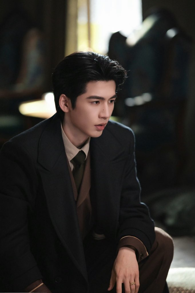 netflixnchillzz's tweet photo. qingyi era bapak anak satu memang tidak ada obat 🥵❤️‍🔥 https://t.co/I5Ihyhdao9