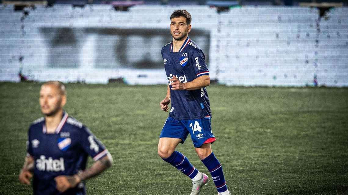 SomosNacional1's tweet photo. Se retira Nicolás Lodeiro.

Acaba de comunicárselo al plantel de Nacional.

Ya no estará ante Boston River. https://t.co/VUtPBz0fxh