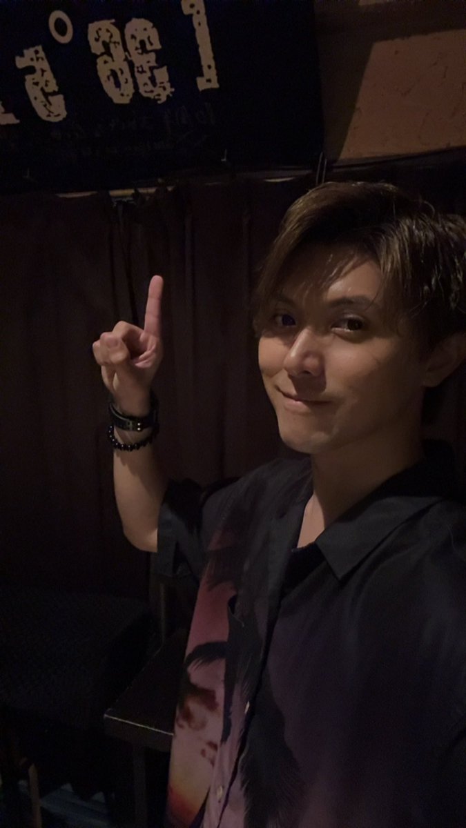 ryukichiamacho's tweet photo. 2026.8.4
幡ヶ谷36°5 
最終出演

1.indoor
2.羅針盤
3.誰���が彼も
4.涙の砂浜
5.道標

ありがとうございました！ https://t.co/s8QHfSY5of