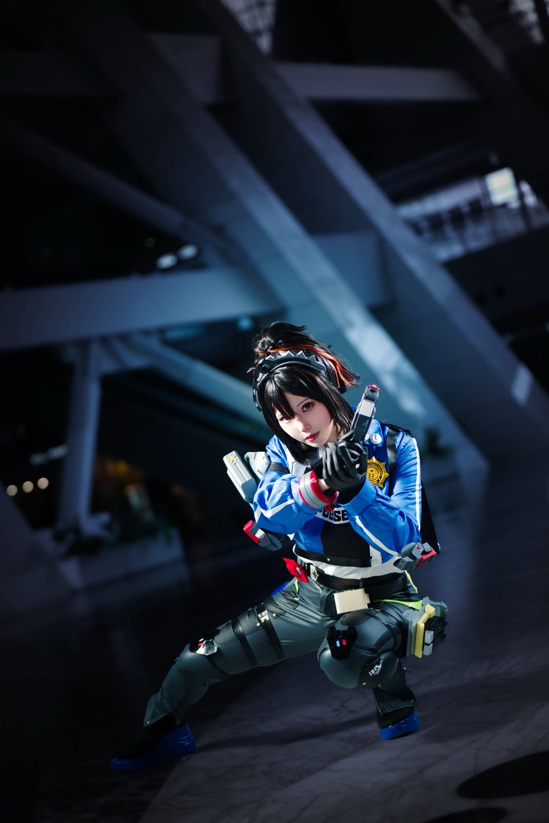 05_mzzz's tweet photo. (Cosplay⚠︎)

ゼンレスゾーンゼロ Zenless Zone Zero

┈┈┈┈┈┈┈┈┈┈

都市秩序部捜査課、班長、朱鳶ーーー

┈┈┈┈┈┈┈┈┈┈

撮影📸⇒@ra1ch4 

造形製作🪡⇒@CameraIchi 

#コスメルinコスモタワー https://t.co/JZQw464s1y