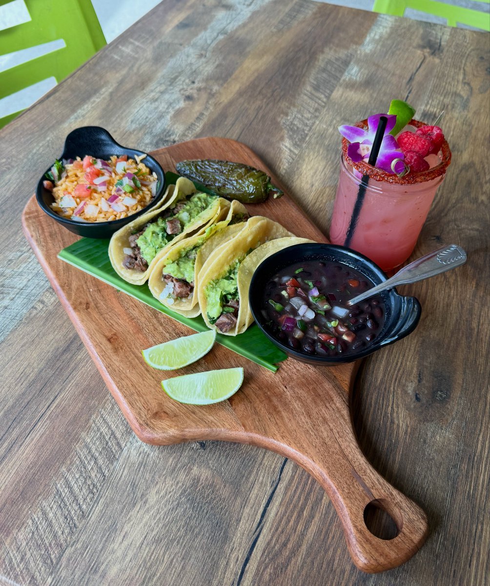ciscosalsaco's tweet photo. It’s Tuesday, and you know what that means! 🌮 Tijuana Taco Tuesday is here at Cisco’s.

Enjoy 3 tacos with 2 sides, then add extra tacos if you’re still hungry. Choose from chicken, carnitas, carne asada, or shrimp, all served with our homemade tomatillo avocado salsa. https://t.co/J40OyssQ6Z