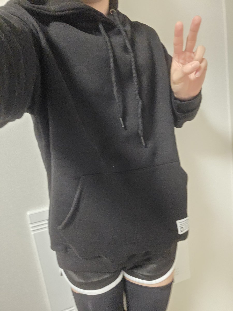 Sei2173's tweet photo. V
#femboy #보추 https://t.co/3ueyoJ8Mxm