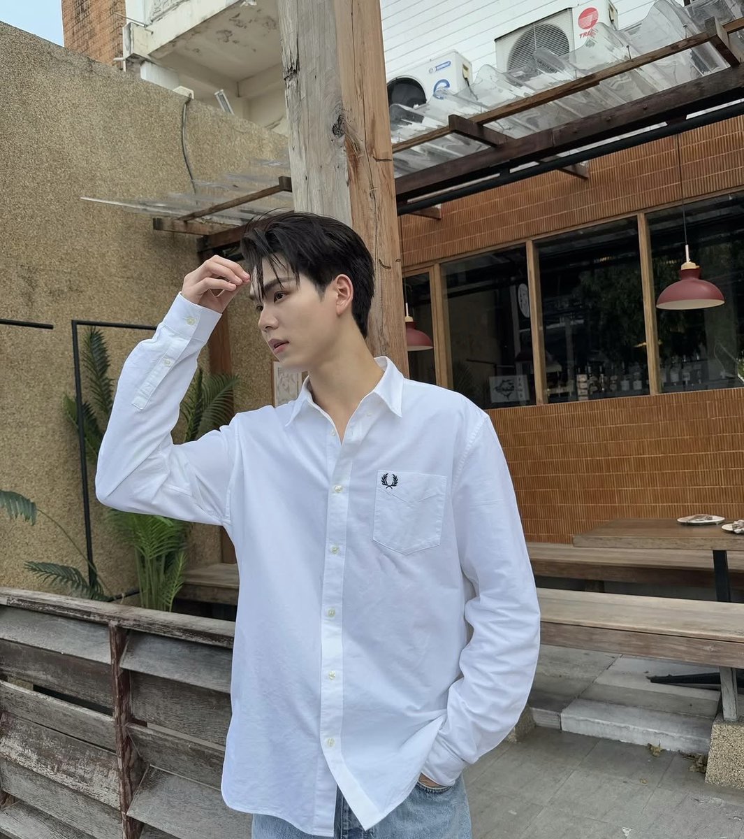 Babymonsteroa's tweet photo. ผมทรงอะไร ทรงนี้กุเดรสสส  ตัดอีกนะเฮียกฤตดิวะ🫠🫠🤭🤍🐼

#TaLingPing 
#PingKrittanun https://t.co/2JFh6a60pp