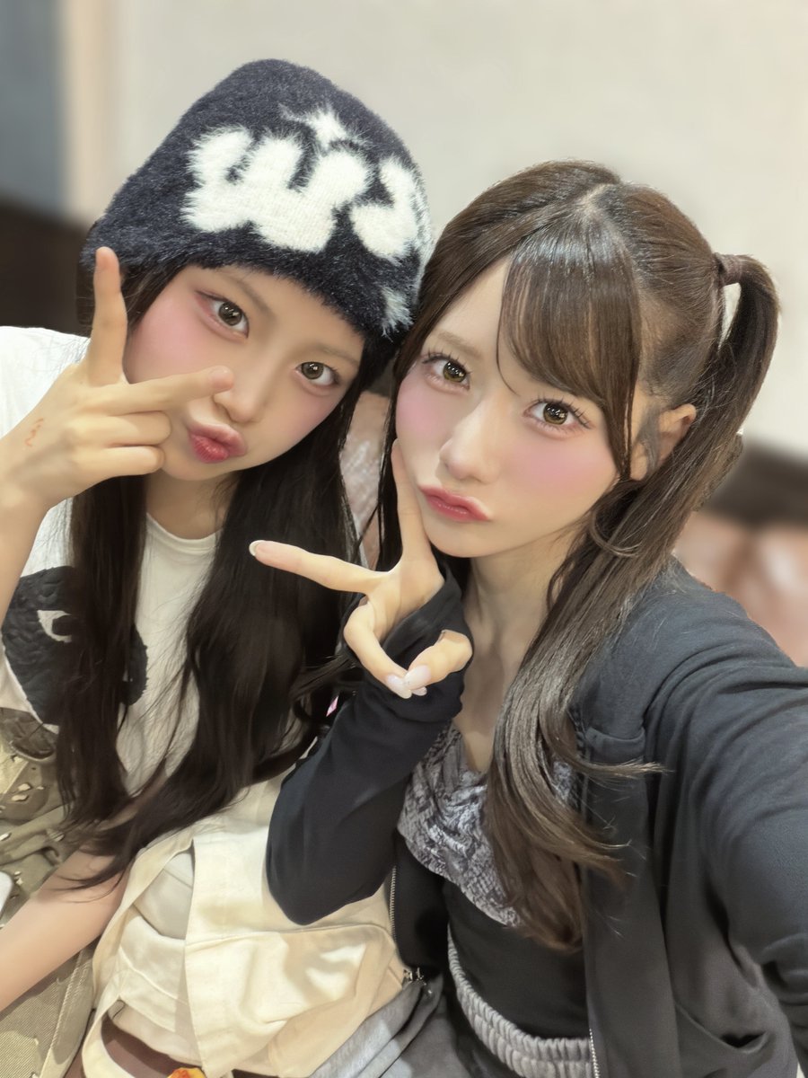 Marin_nonfic's tweet photo. ここあってまりんが愛おしいらしい(˙꒳​˙ )ﾊﾆｬ?🧡💚 https://t.co/pEHmXxudBV