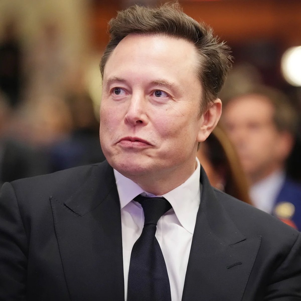 WatcherGuru's tweet photo. JUST IN: Elon Musk's SpaceX $SPCX to report earnings today for the first time in history after market close. https://t.co/Yyx2HliepC