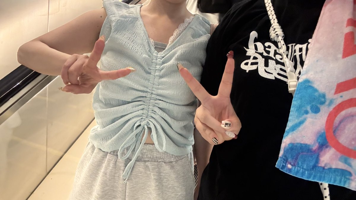 04___rrgen's tweet photo. フォーリミ×ねぐせ
nem...うれし〜！！！😮‍💨😮‍💨もうなんか楽しすぎてはしゃぎすぎて声枯れた
フォーリミってなんでこんな楽しいんや？？？😇

ライブ前から爆語り会（ ᴖ.ᴖ ）♩今日もほんとおもろくて沢山笑わせてもらいましたwww🫶 https://t.co/AJmsKPpGi2